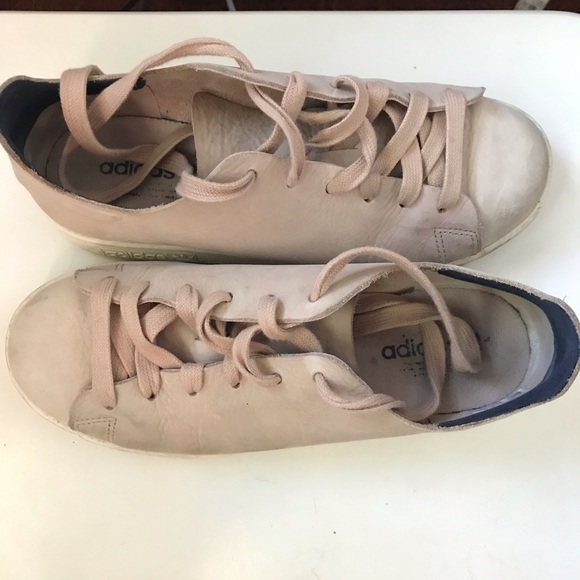 Blush Pink Stan Smith Adidas - 6.5 - Picture 4 of 5